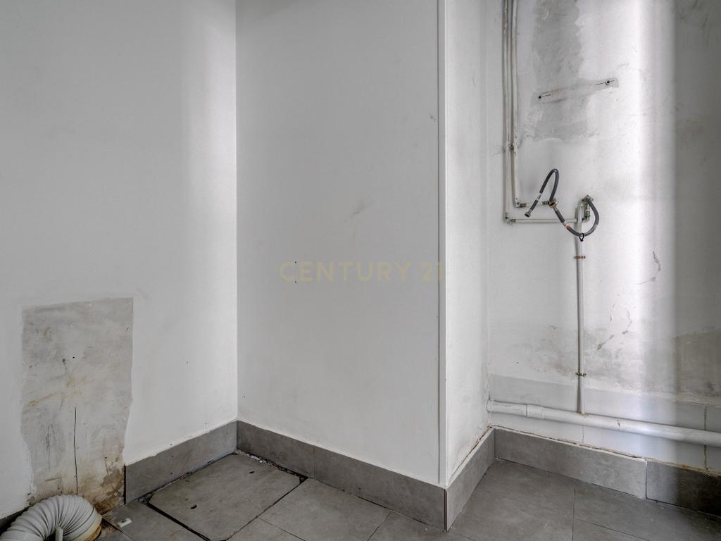 Espaço Comercial em Localização Privilegiada - 90m² em Gipuzkoa - Image 17
