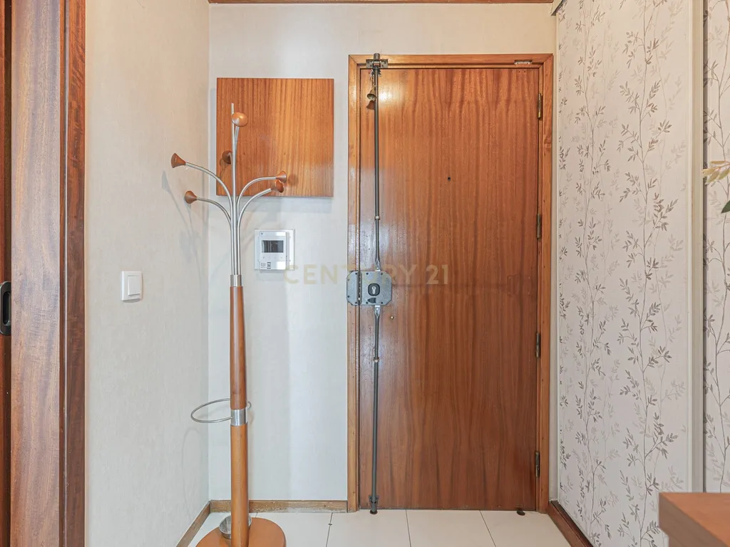 Magnífico apartamento T2 no Feijó - 1 andar com elevador - Image 7
