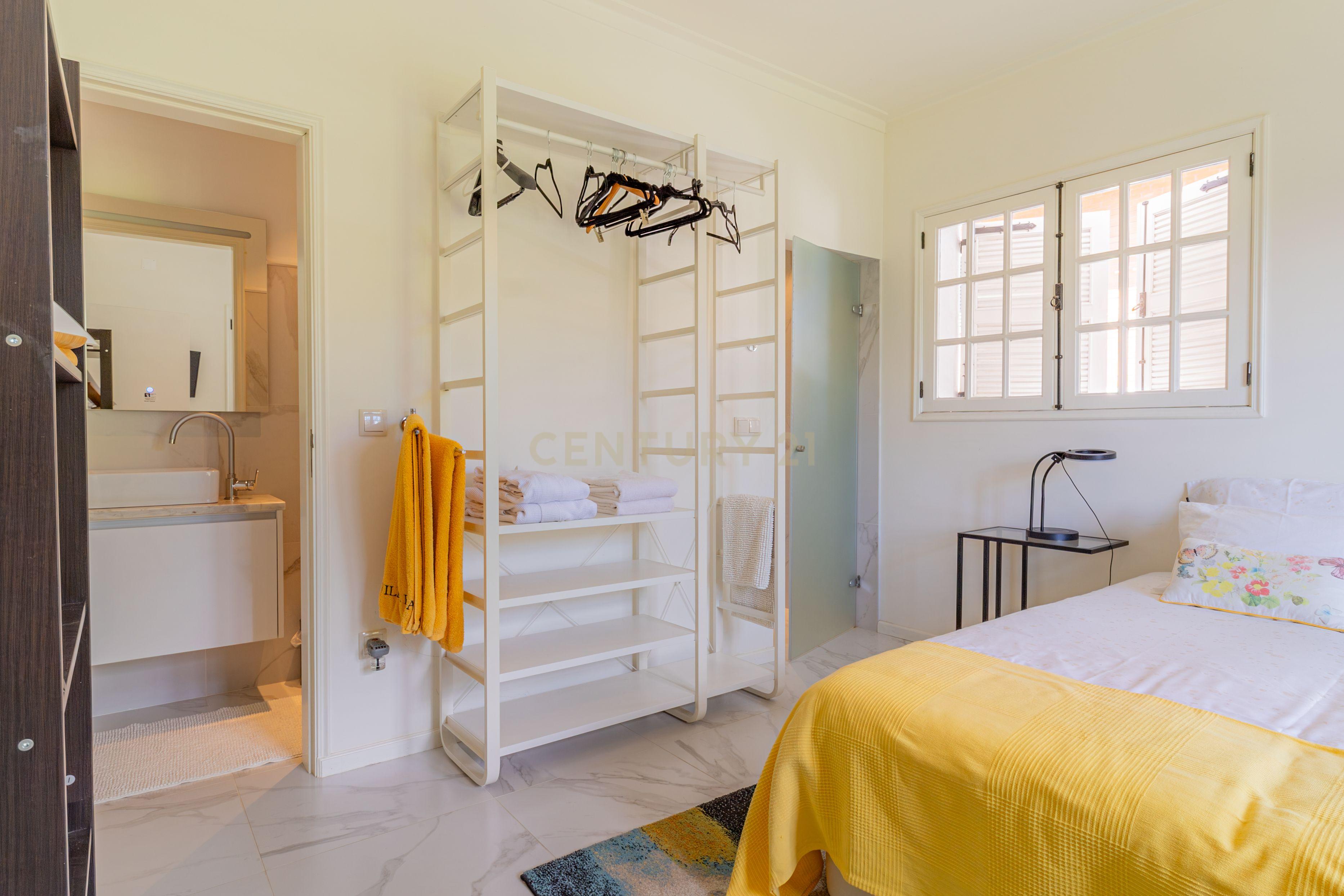 Fotografia 8 de Casa Bifamiliar,  em Amares, Braga