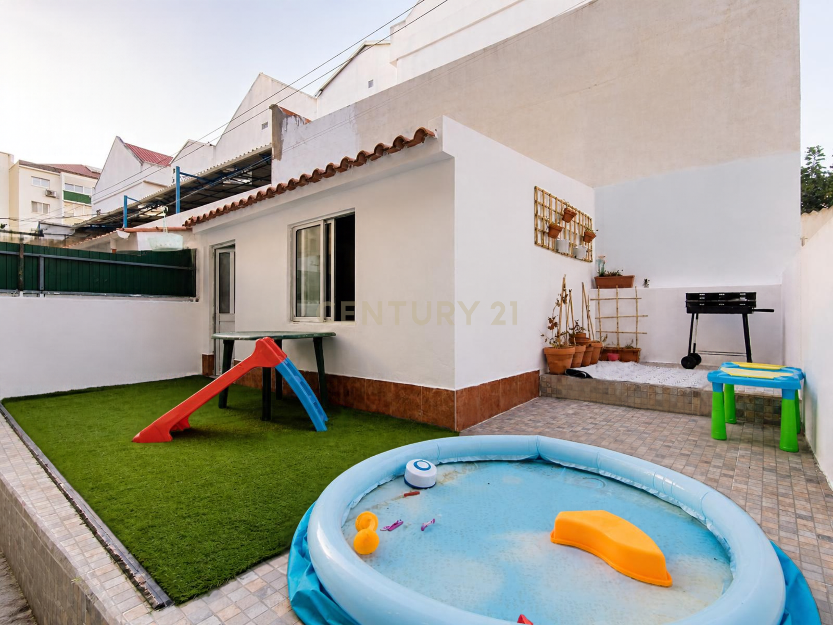 Apartamento T2 à venda em Almada, Cova da Piedade, Pragal e Cacilhas, Almada — foto 2