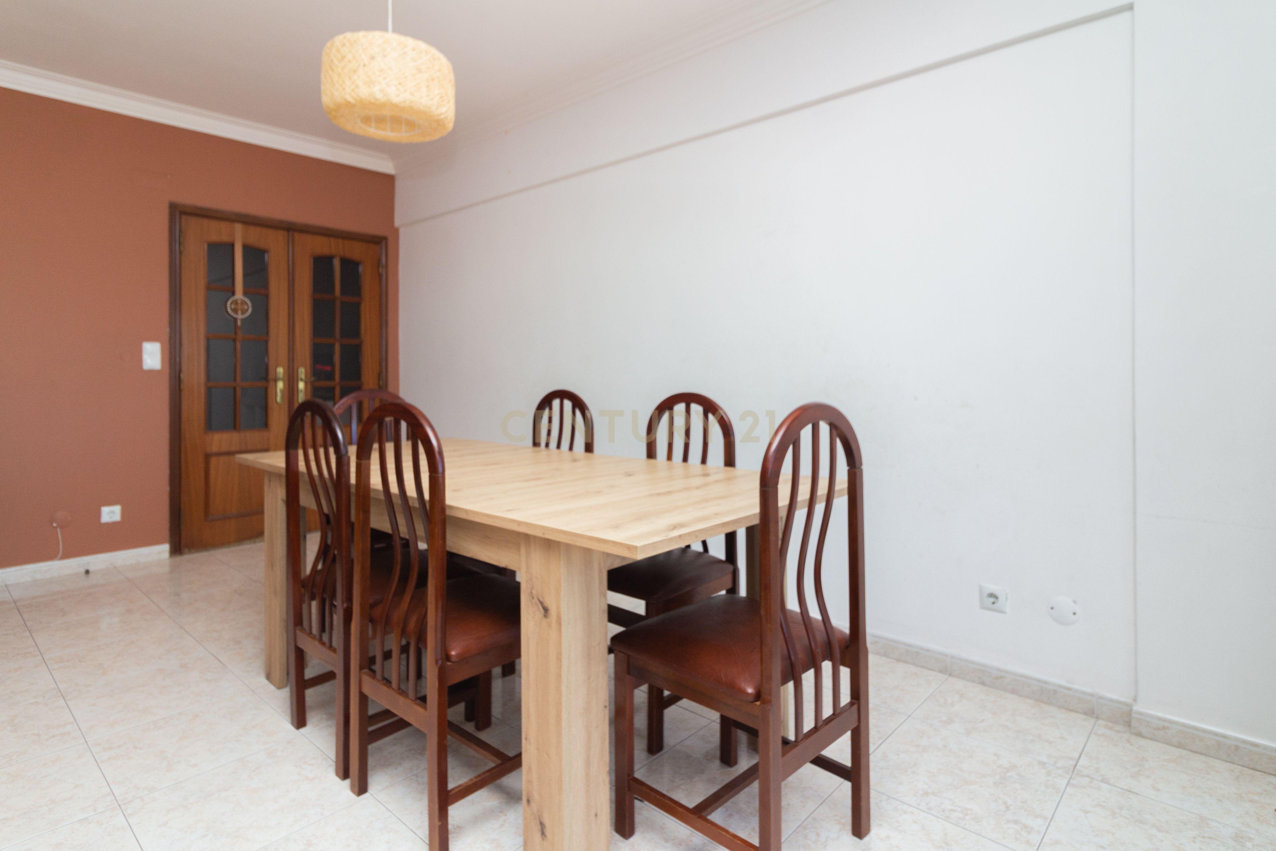 Fotografia 5 de Espaçoso T3 em Alenquer com 142m² e 2 casas de banho
