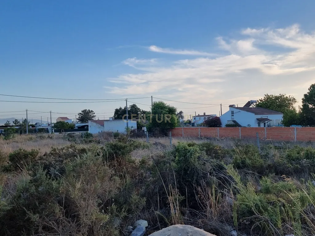 Terreno com 1.230m2 em Palmela - Oportunidade Única a 105.000€ - Image 4