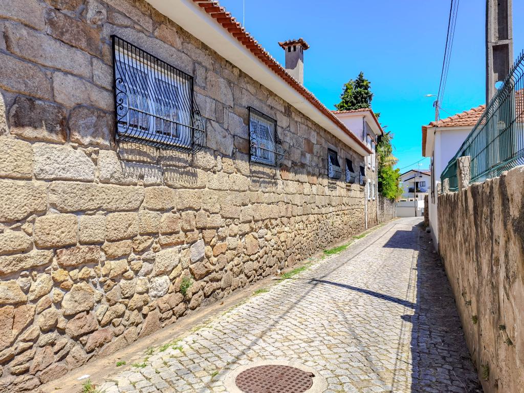 Quinta Santo António — Um refúgio único com piscina privada e potencial ilimitado na Maia - Image 4