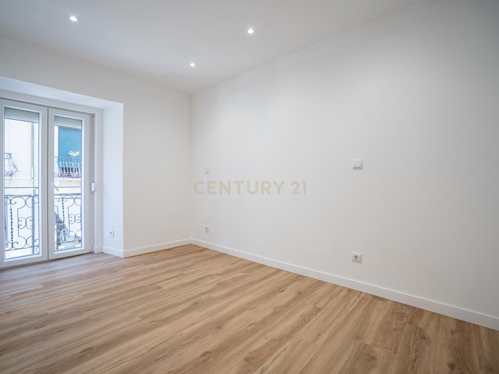 Apartamento T2, Rua do Mato Grosso, Santa Engrácia, São Vicente - Image 15