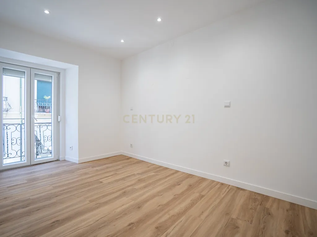 Apartamento T2, Rua do Mato Grosso, Santa Engrácia, São Vicente - Image 15