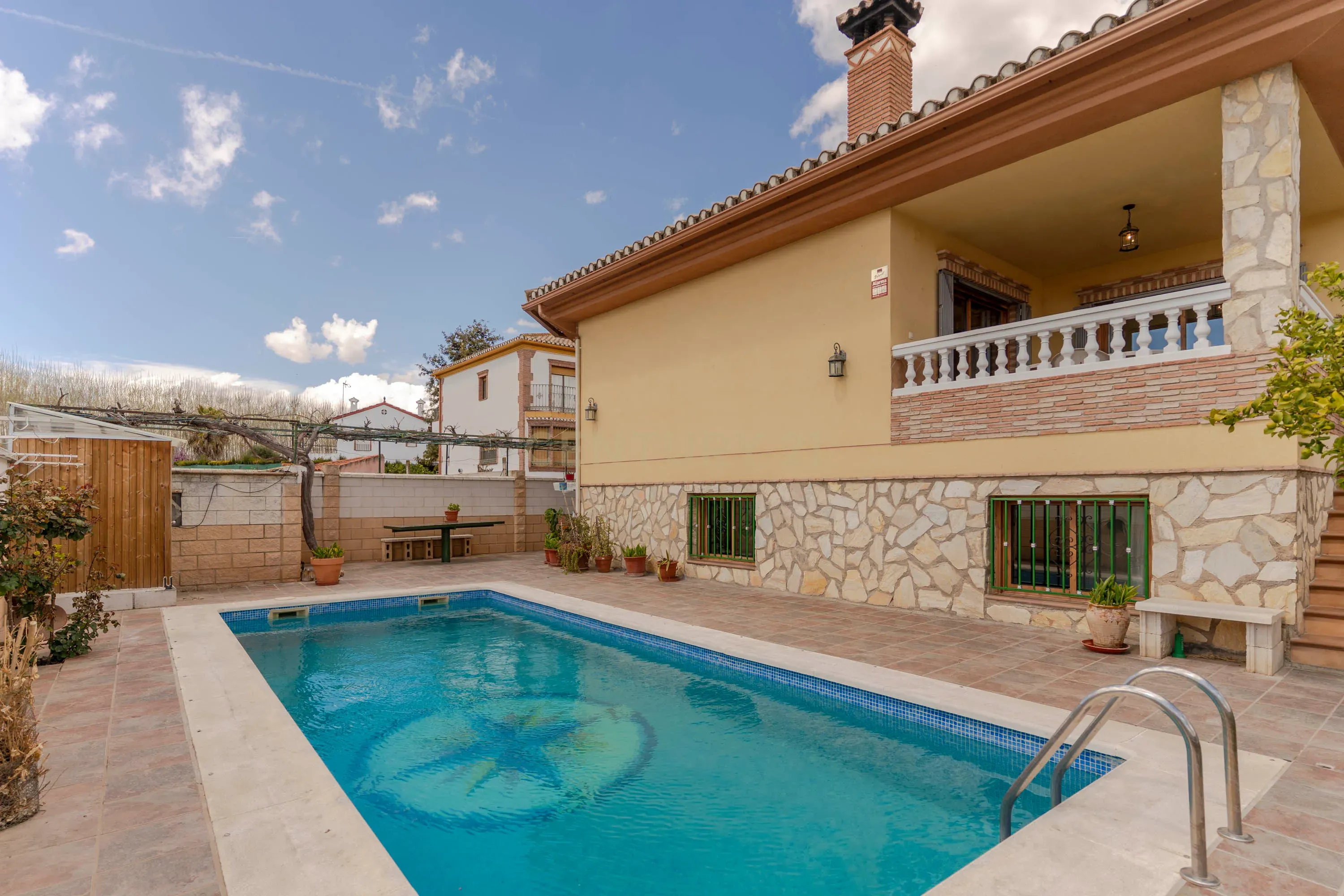 Casa Espetacular com Vista Panorâmica em Granada - 279.000€ - Image 1