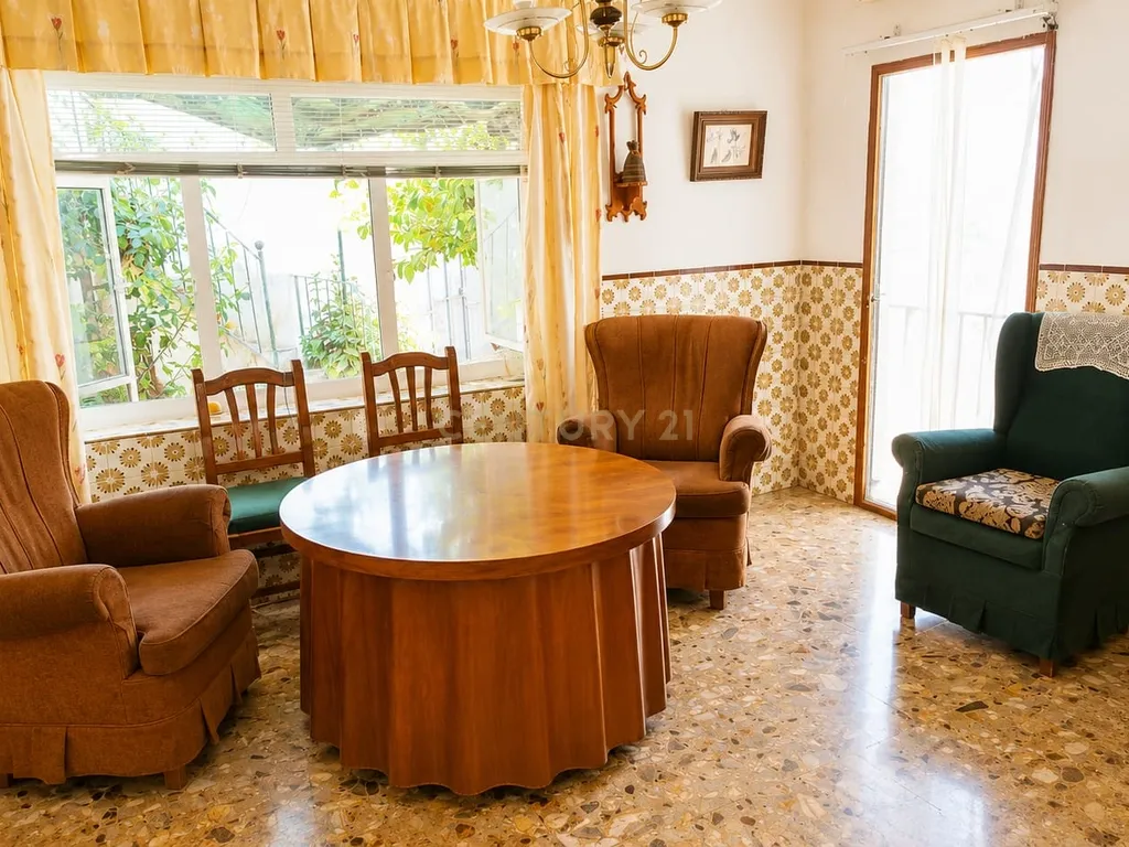 ✨ Casa senhorial com pátio, terraço e grande armazém no centro de Granja de Torrehermosa 🏡 - Image 12