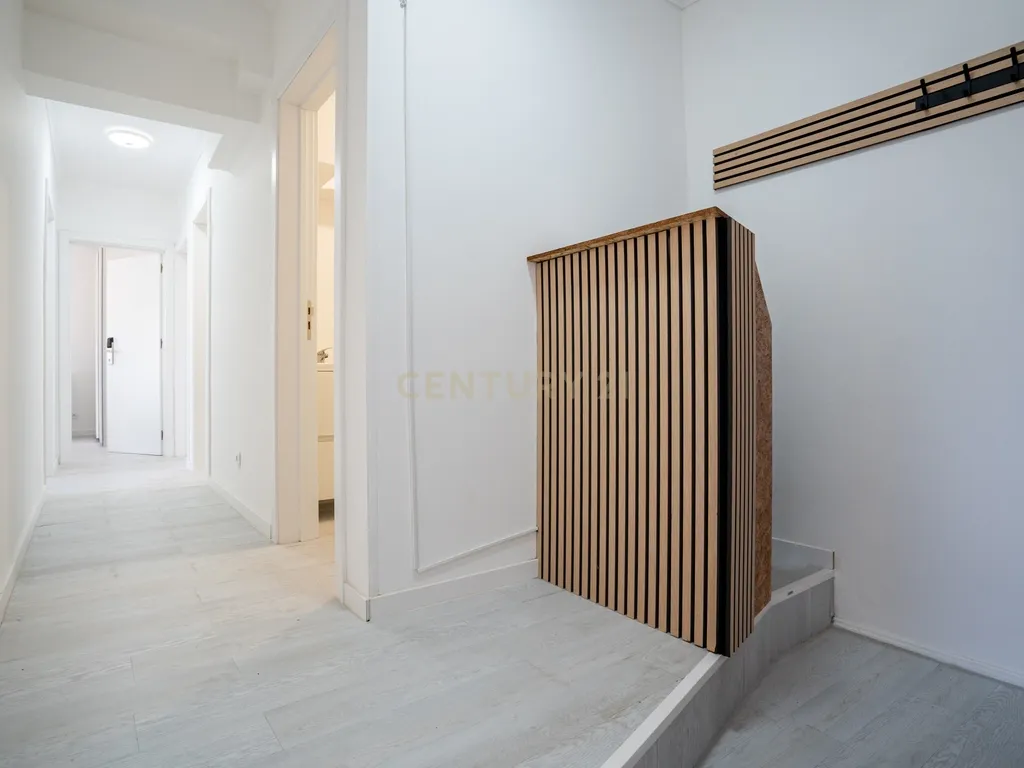 Apartamento na Amadora transformado em 5 modernos estúdios - Image 9