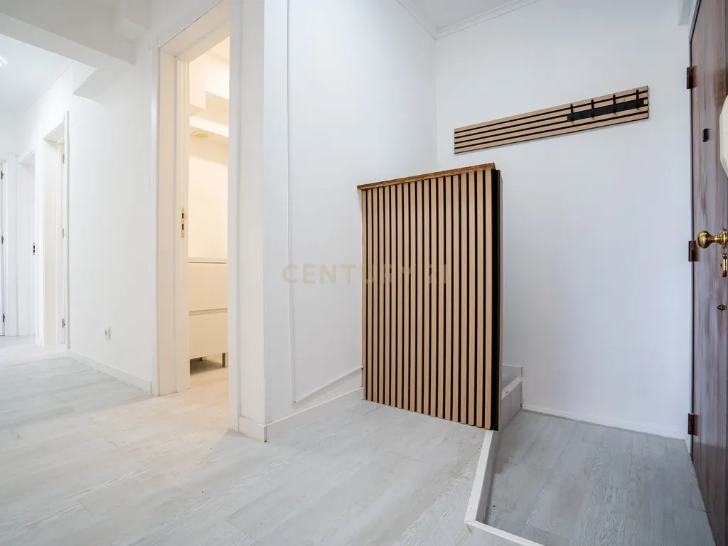 Apartamento na Amadora transformado em 5 modernos estúdios - Image 8