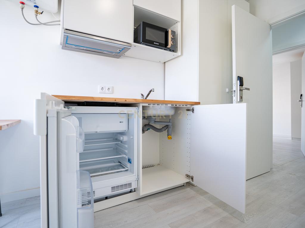 Apartamento na Amadora transformado em 5 modernos estúdios  - Image 45