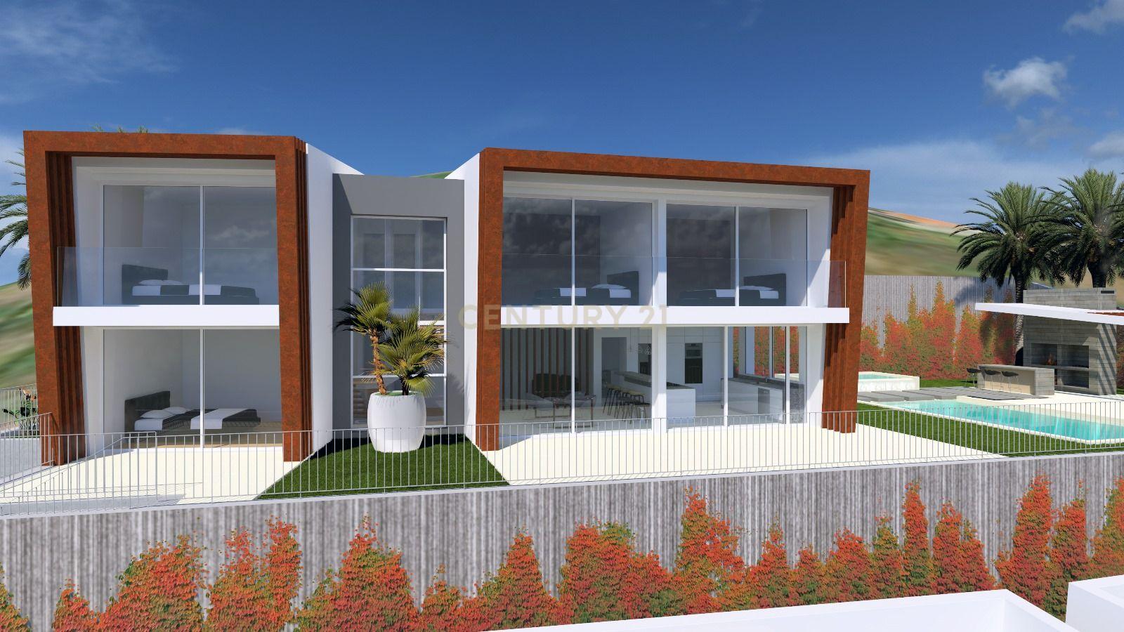 Fotografia 5 de Terreno de Excelência | 3 Terrenos com Licença de Construção Emitida | Projeto para 5 Moradias de Prestígio | Vista Panorâmica para o Mar