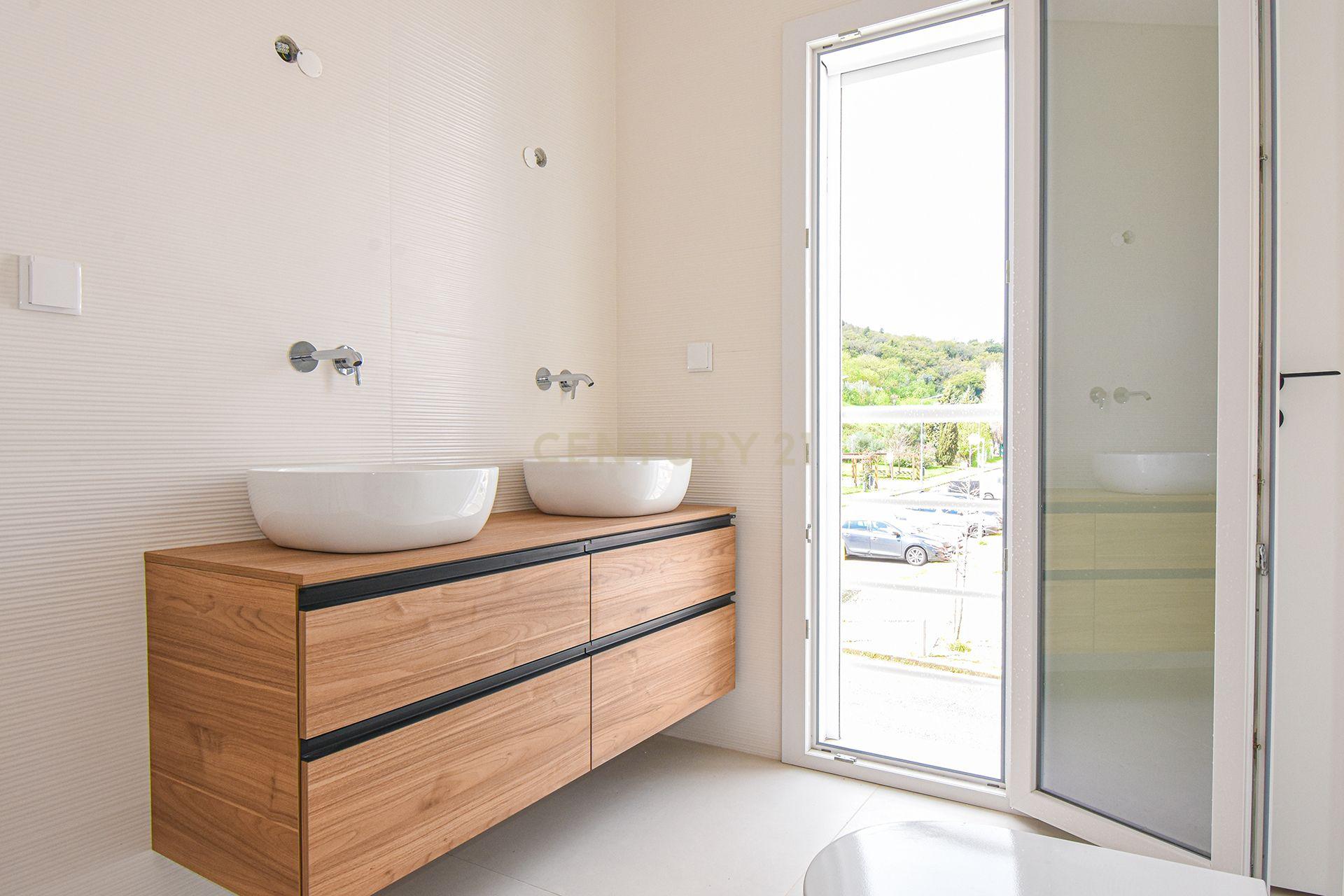 Moradia Isolada T3 - Loures - Image 23