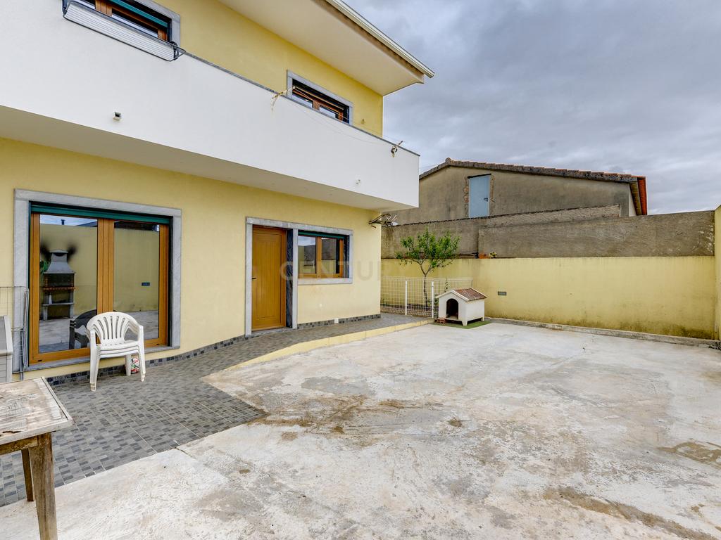 Moradia T4 Isolada Duplex com Box em Adroana, Alcabideche - Image 19