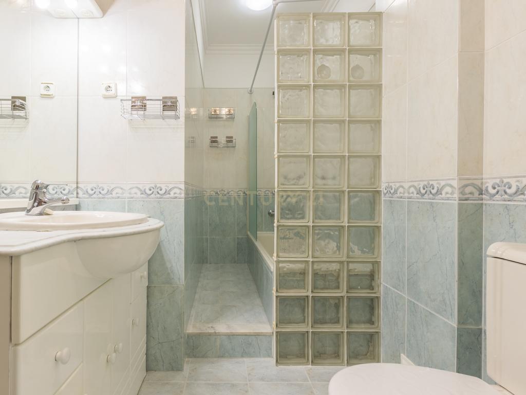 Apartamento T2 na Quinta do Conde - Image 17