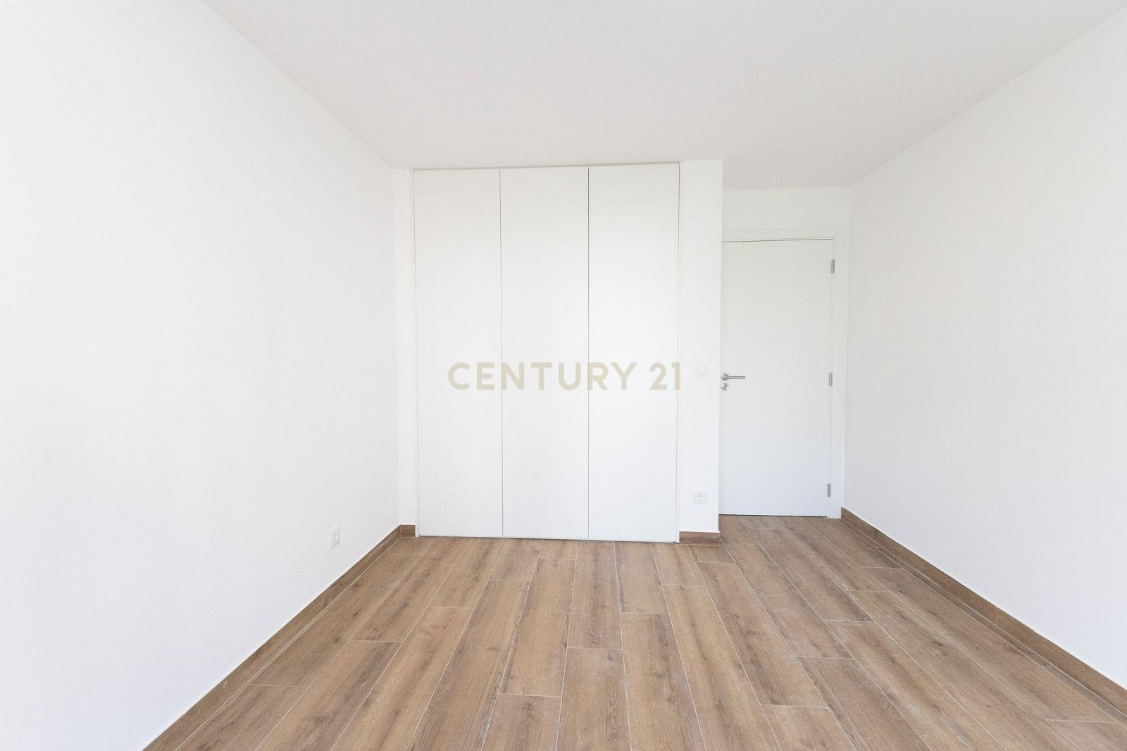 Apartamento T2 à venda em Coimbra (Sé Nova, Santa Cruz, Almedina e São Bartolomeu), Coimbra — foto 5