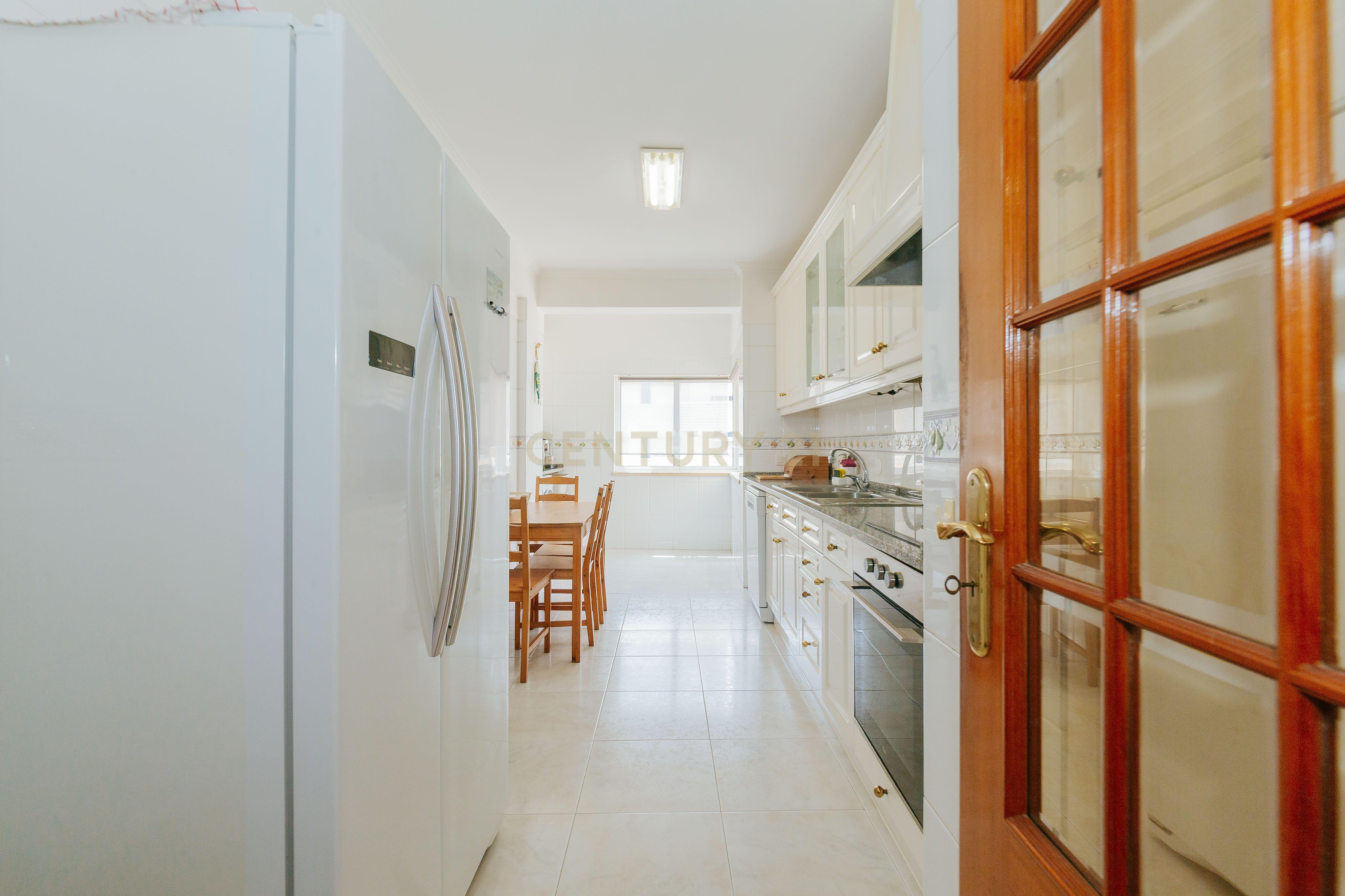 Fotografia 5 de Apartamento T3 em Santa Iria de Azoia, Loures