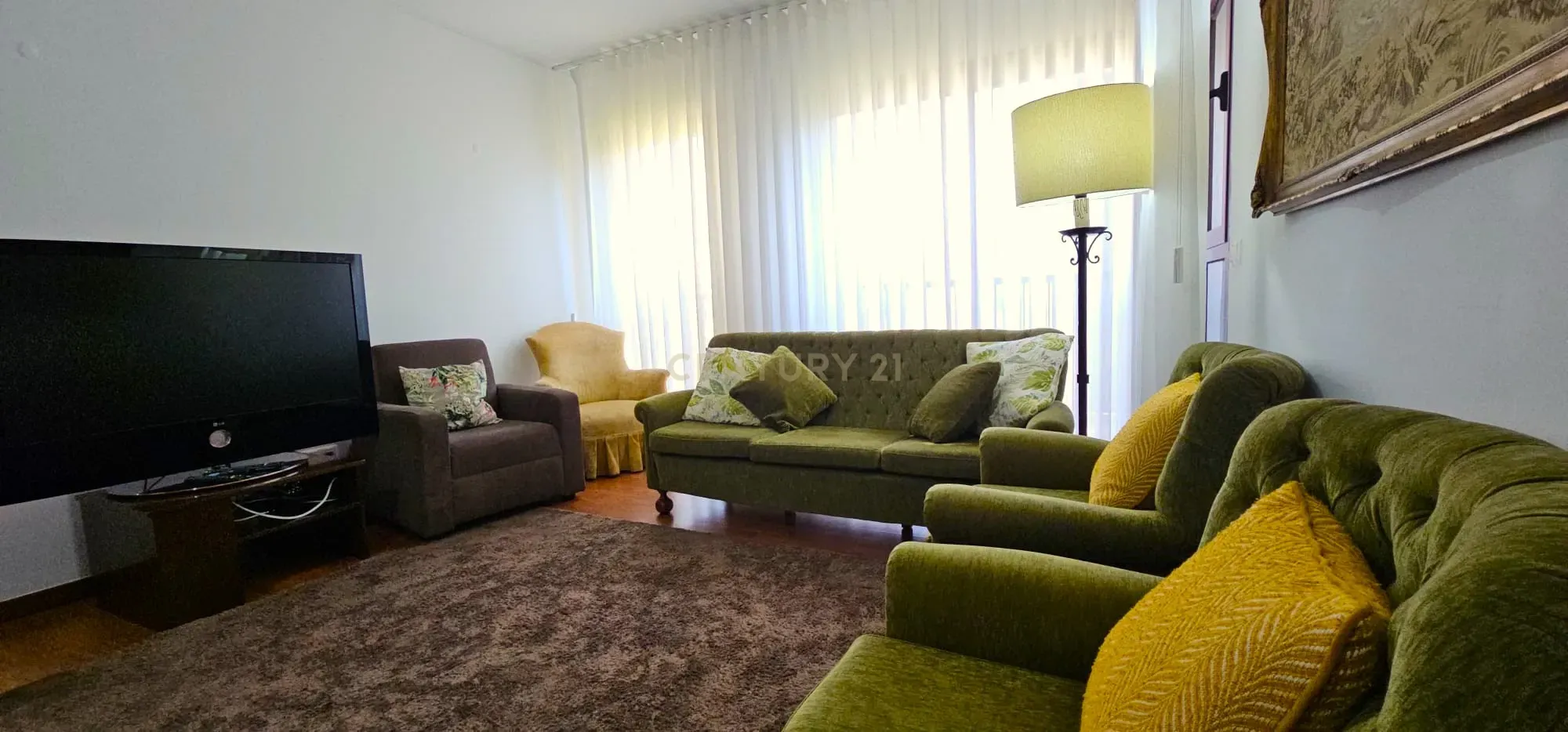 Fotografia 6 de Apartamento com Três Quartos no Centro da Cidade da Póvoa de Varzim