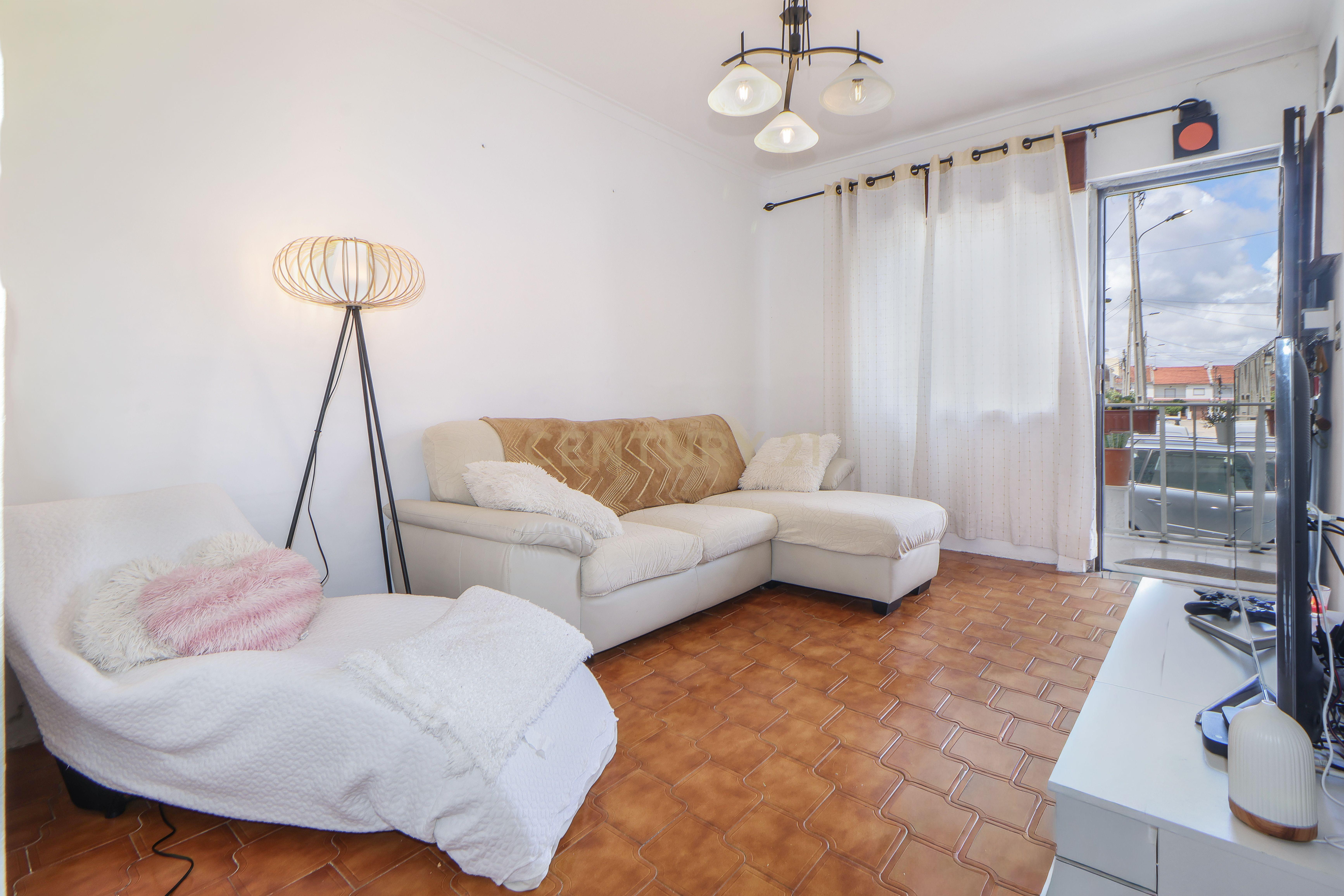 Fotografia 5 de Apartamento T3 com garagem no Alto do Moinho,  em Corroios