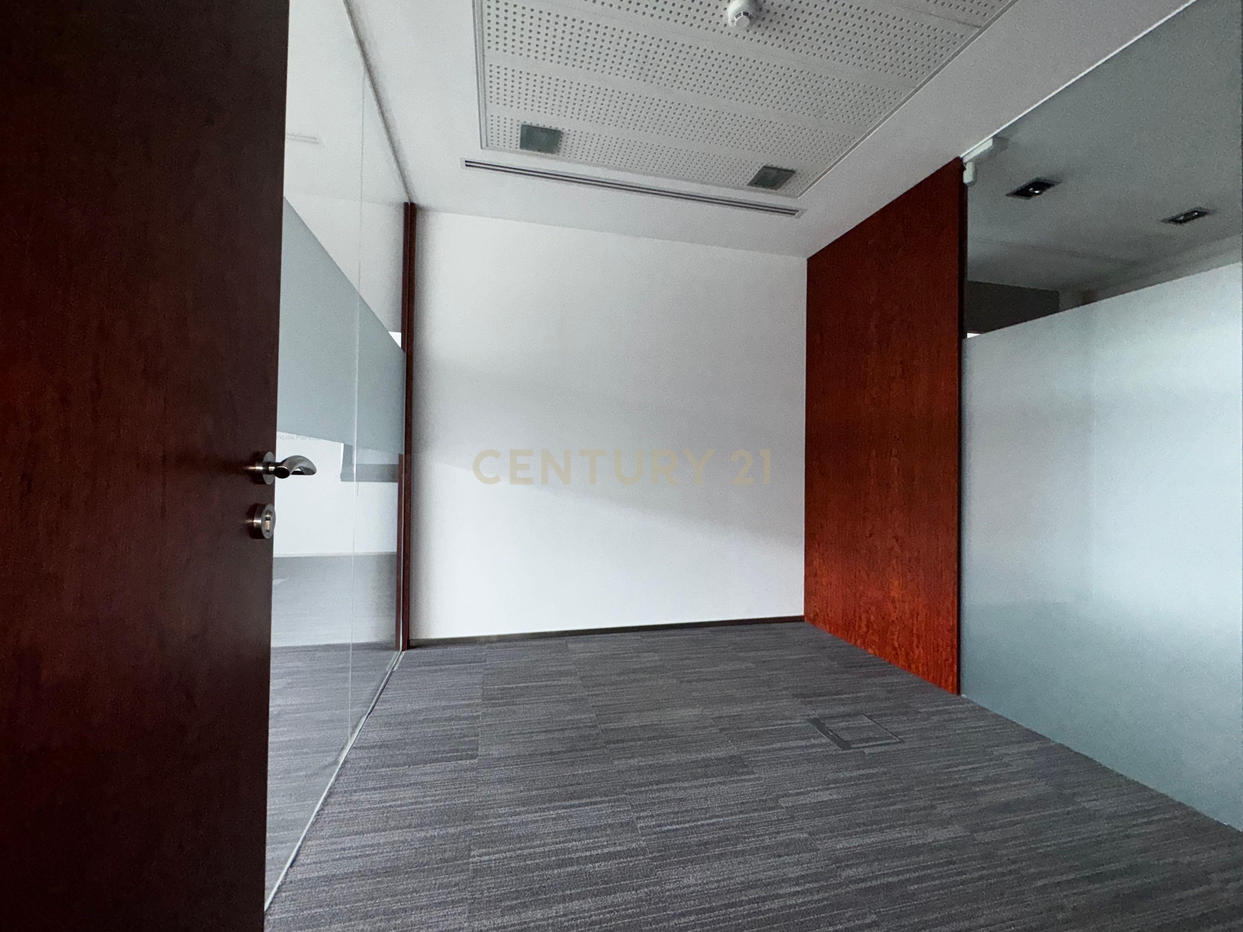 Escritório para Arrendamento no Pólo Técnico de Telheiras – 251 m² | 6 Salas | 5 Estacionamentos - Image 6