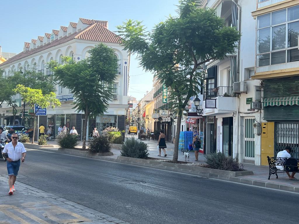 Edifício no centro de Fuengirola com um potencial de desenvolvimento extraordinário. - Image 10