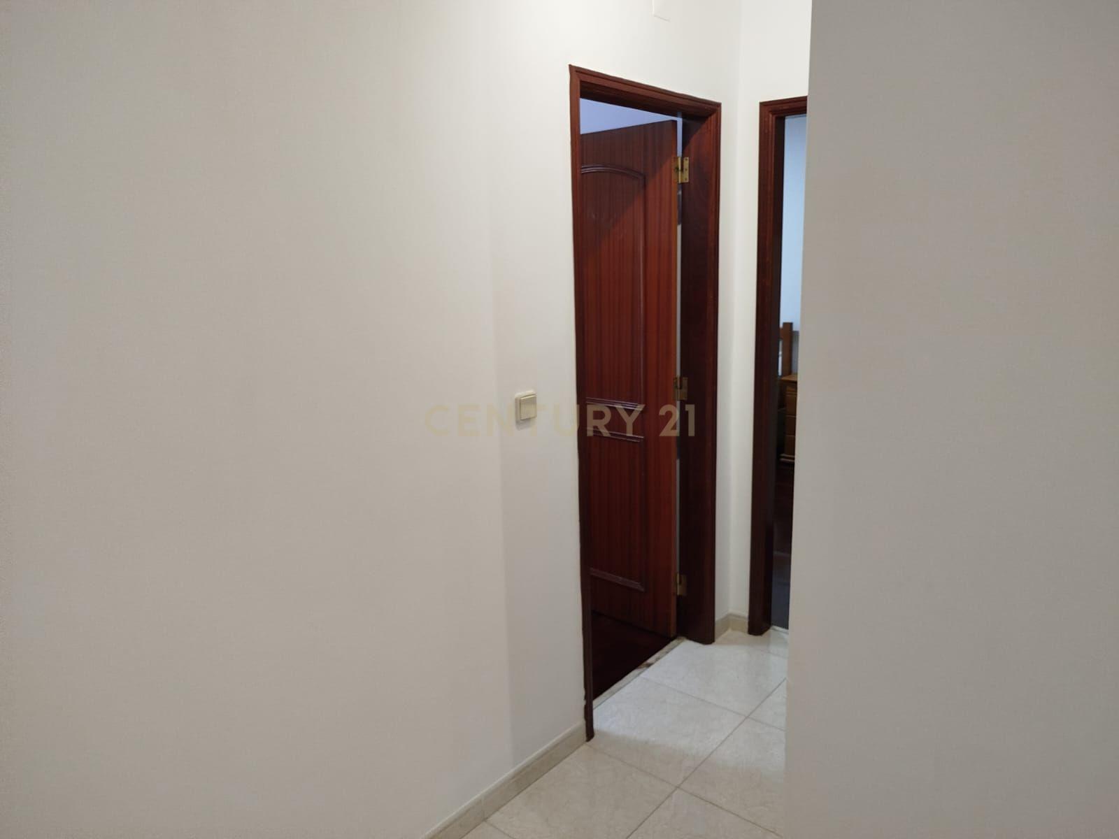 Apartamento T3 em Sintra: Conforto e Localização Privilegiada - Image 25