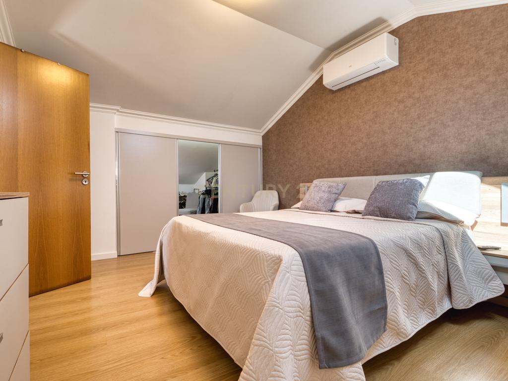 Moradia Isolada T3 com Piscina- Furo água - Aroeira - Image 32
