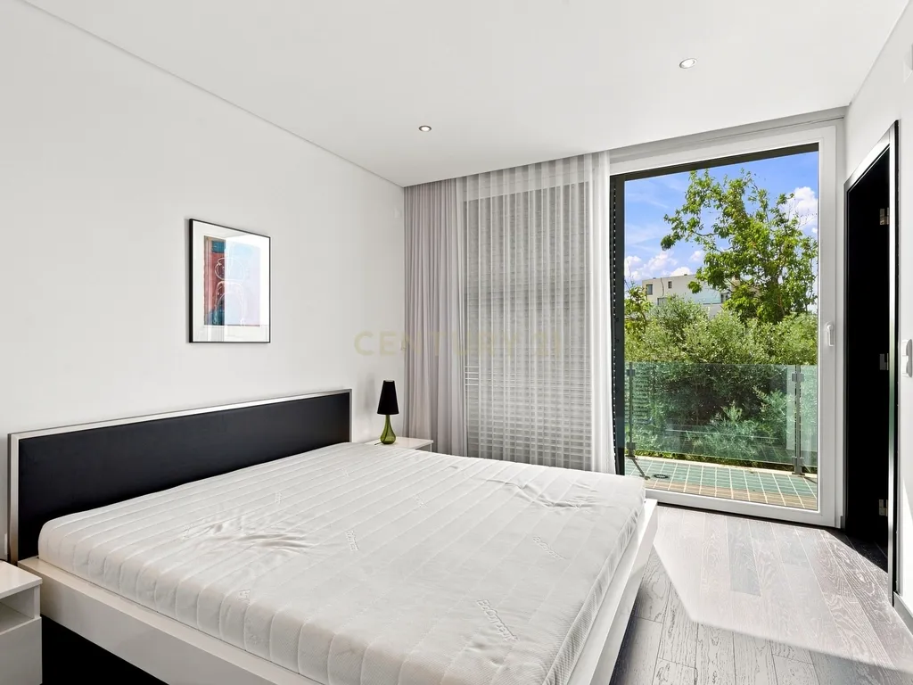 Moradia T4 - Linha de Mar - Lourinhã - Image 26