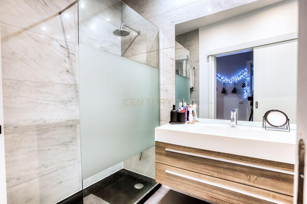 Apartamento T3 - Alameda D. Afonso Henriques - Lisboa - Image 23