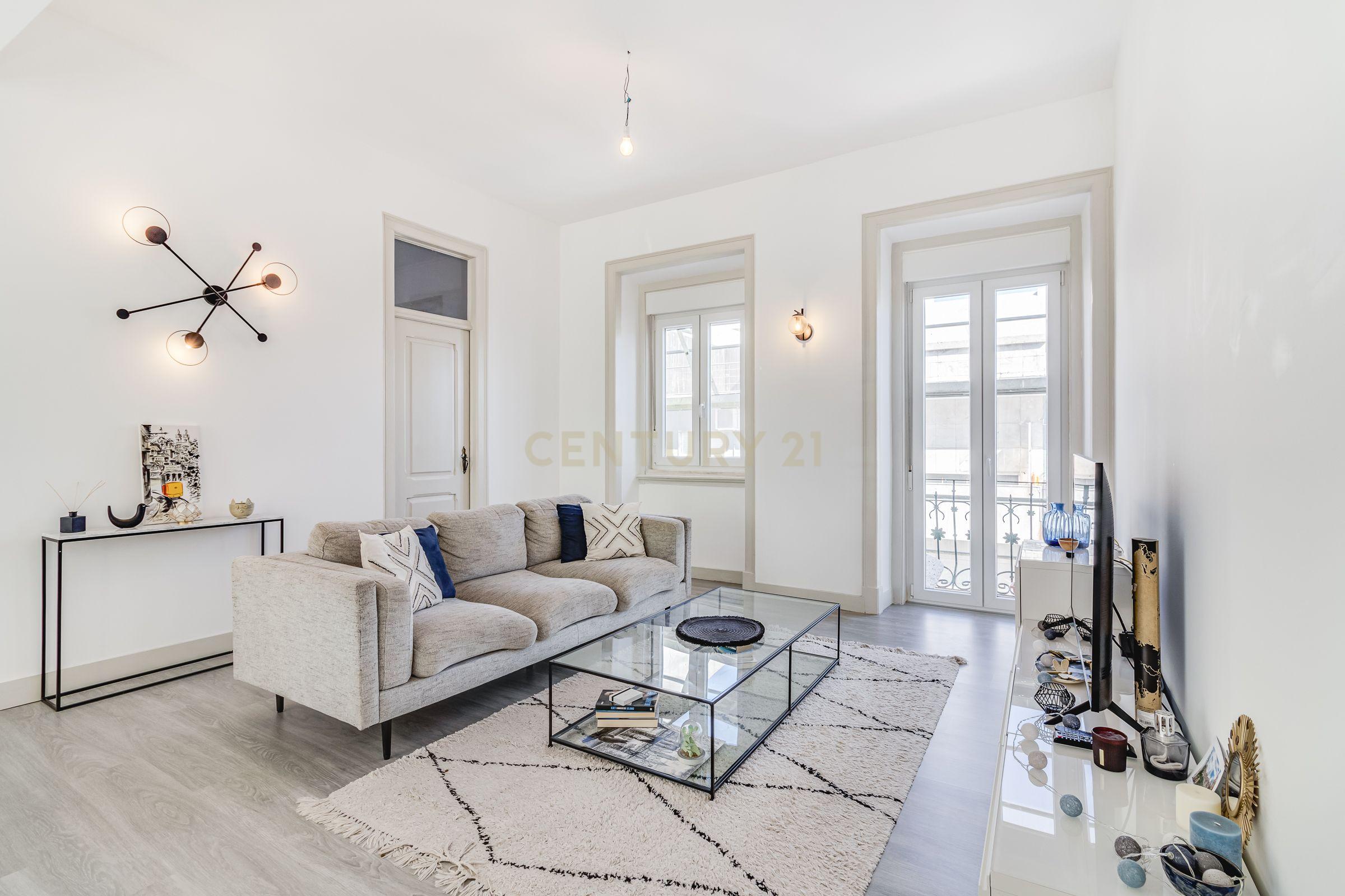 Apartamento T2 em São Vicente - Image 2