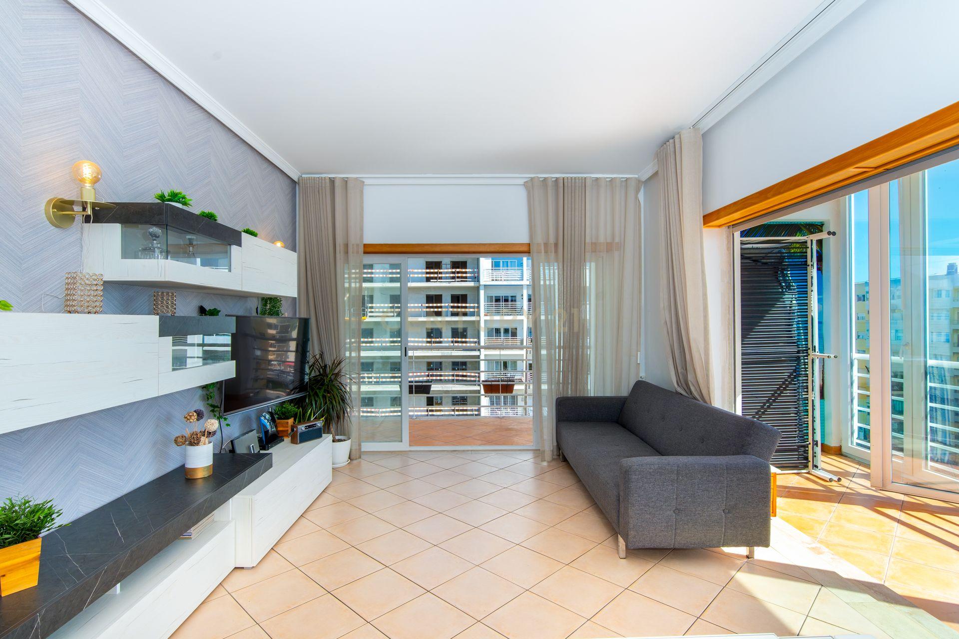 Apartamento T2 com Piscina em Portimão - 270.000€ - Image 11