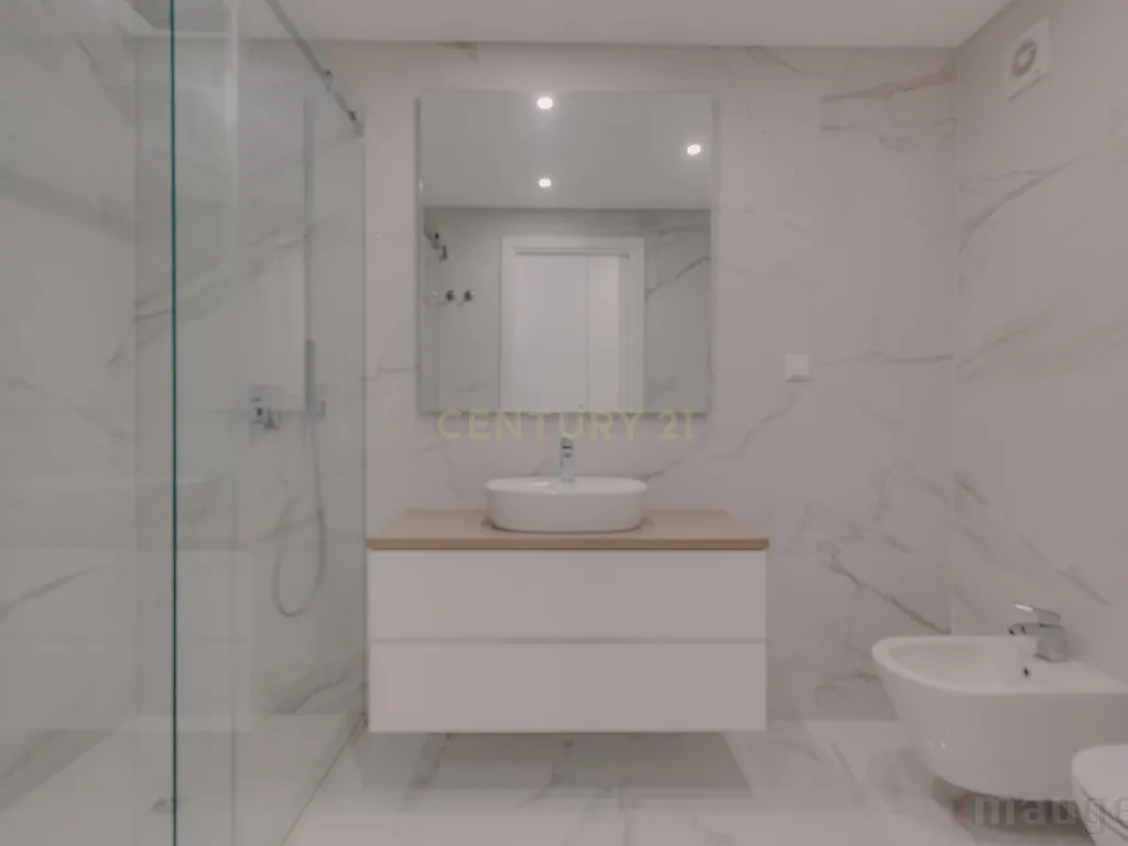 T3 | QUINTA DAS MARIANAS, CARCAVELOS | QUALIDADE E CONFORTO - Image 14