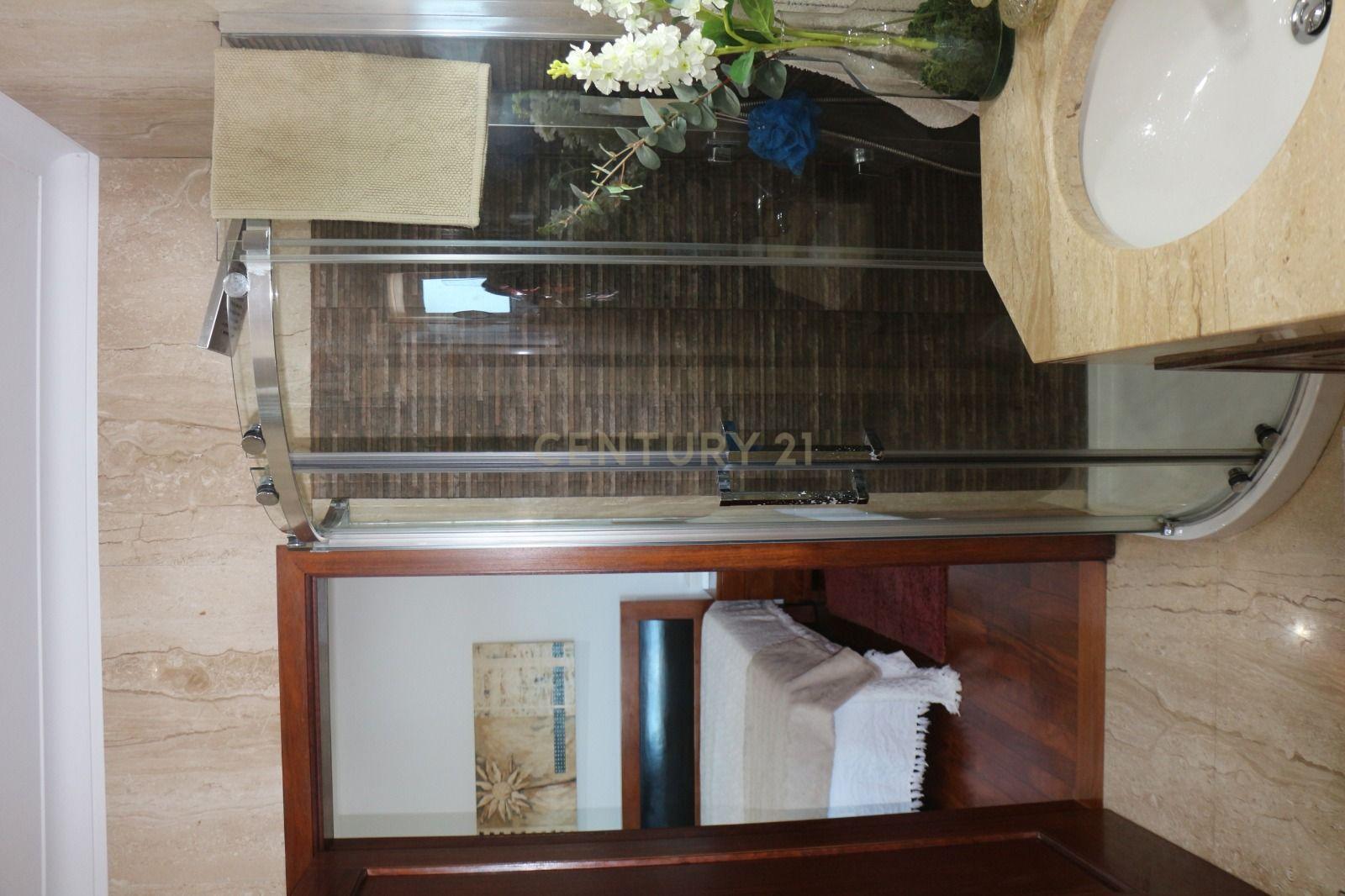 Moradia T5 em Casais Novos, Penafiel- Onde os sonhos em família ganham vida - Image 7