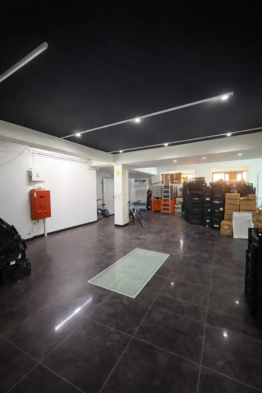 Fotografia 5 de Loja com 226 m² – Boa Visibilidade + Renda Atrativa até 2027