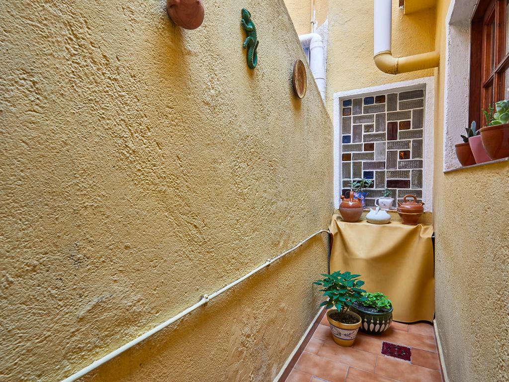  - Image 8
