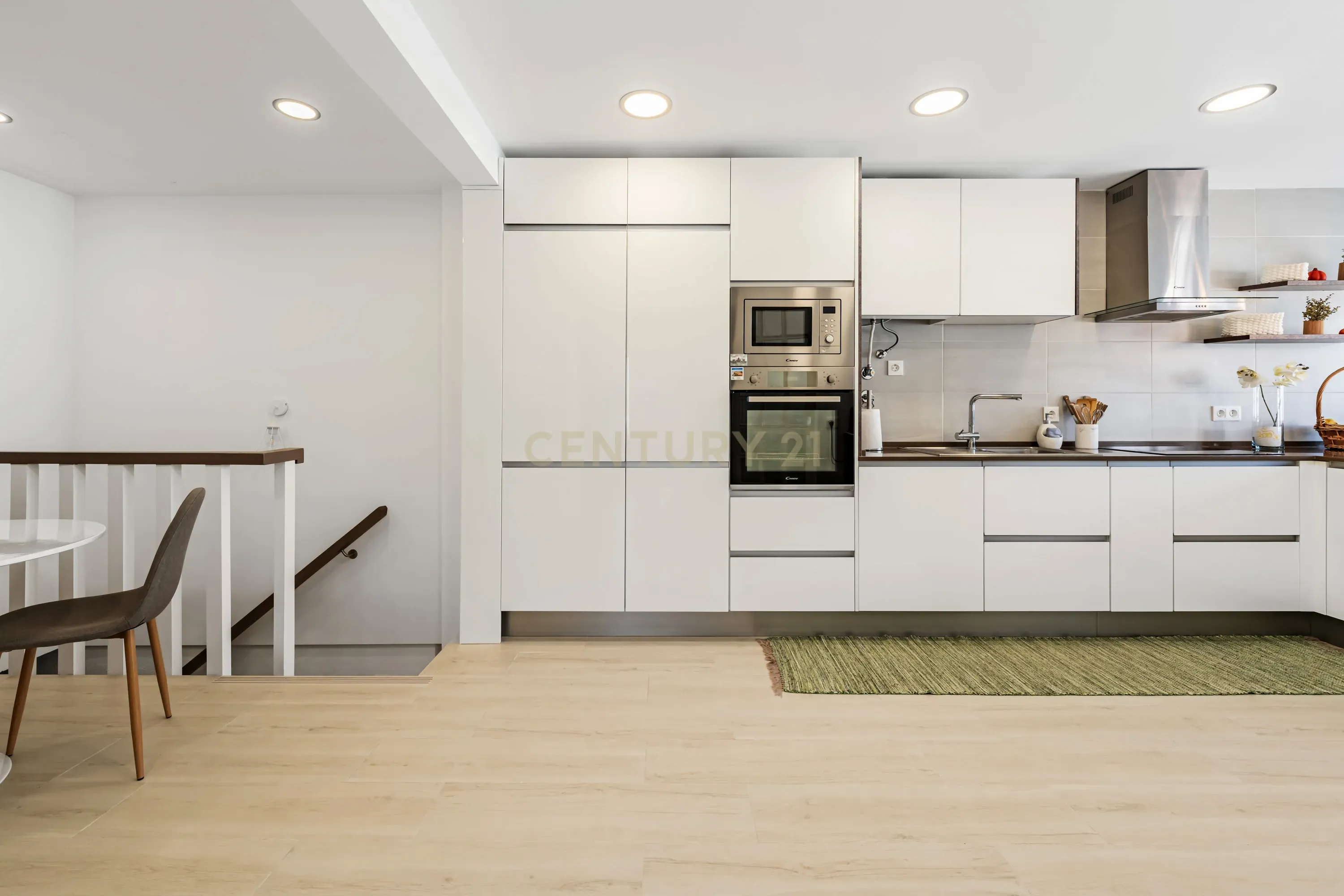 Fotografia 6 de MORADIA T3 TOTALMENTE REMODELADA | VALE DE MILHAÇOS