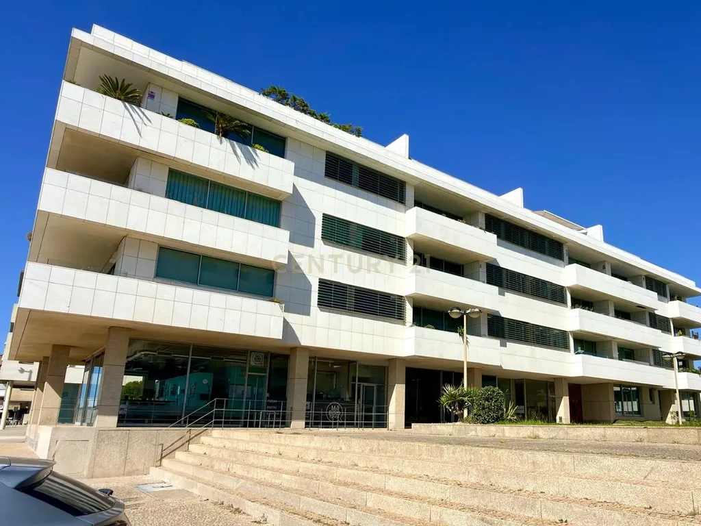 T3 NA 1ª LINHA DE MAR COM 2 LUGARES DE GARAGEM | LEÇA DA PALMEIRA - Image 22