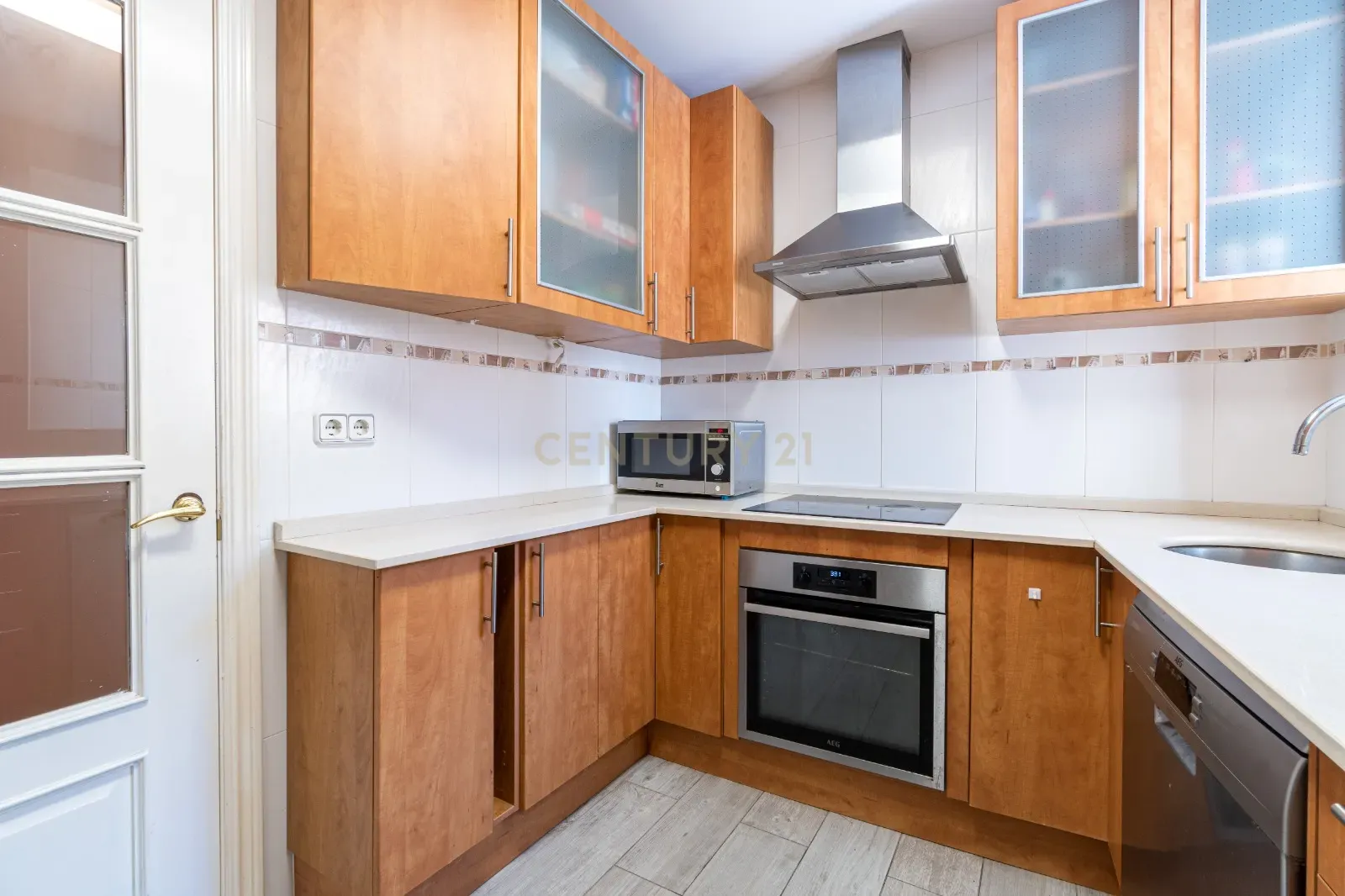  - Image 6