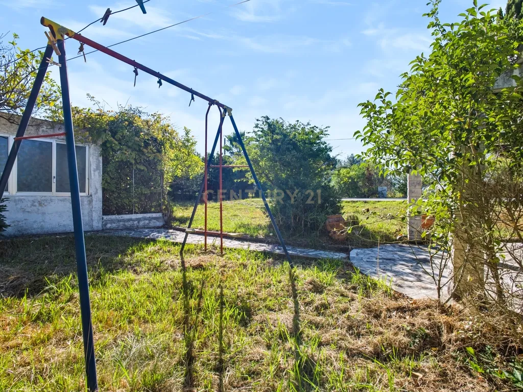 Moradia com 5.100 m² de terreno e vista para o Castelo de Tomar - Image 47