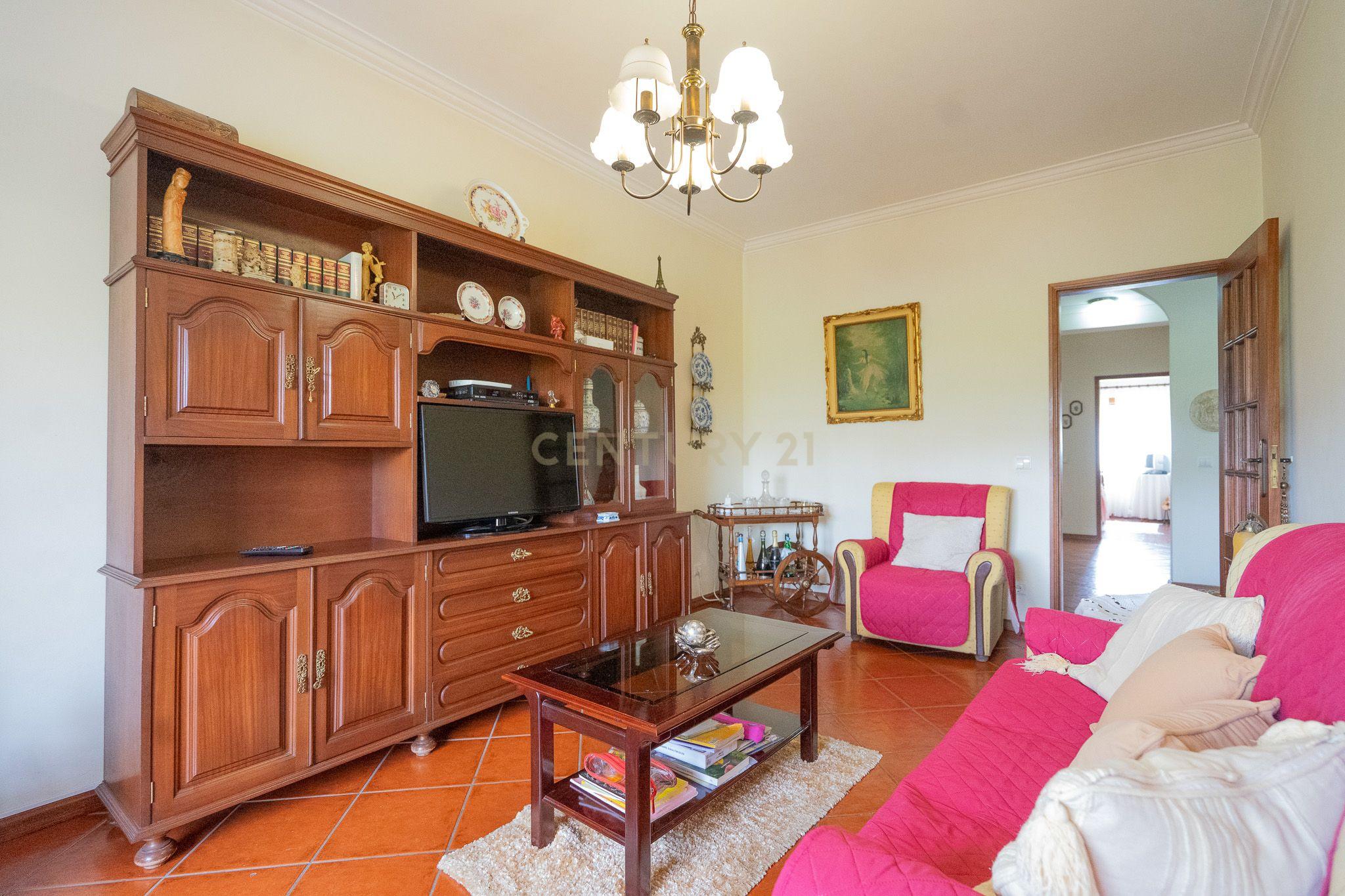 Apartamento T3 - Serpins (Lousã) - Image 23