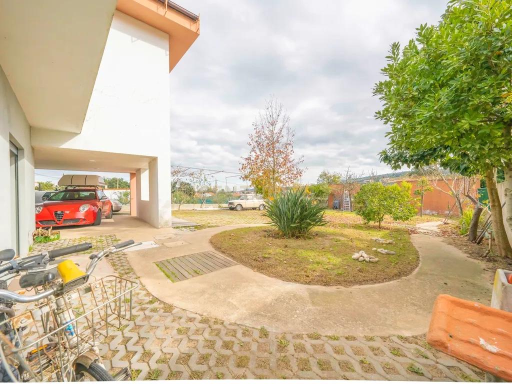 Moradia T5 Isolada, com Dois Pisos, Elevador e Terraço, com 800m2 de Terreno , na Quinta do Anjo, Palmela - Image 48