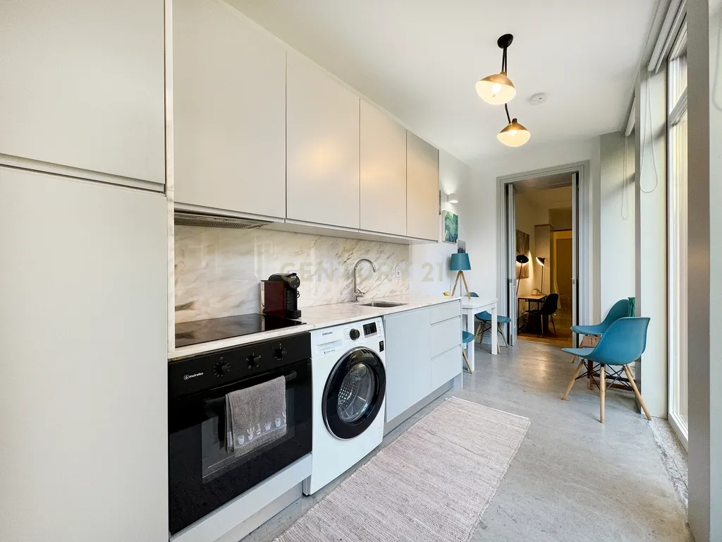 Apartamento T1 no Coração do Porto - Cedofeita para Arrendar - Image 12
