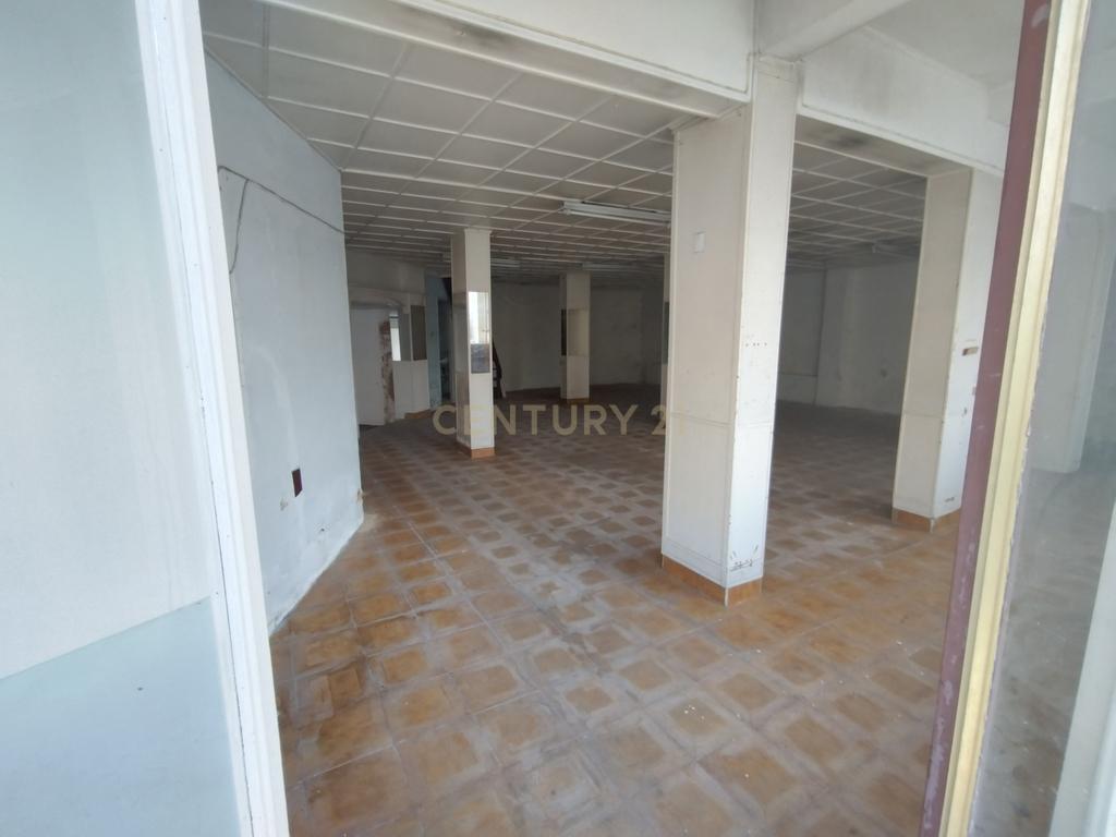 Prédio no Centro de Sacavém : Oportunidade de Investimento - Image 24