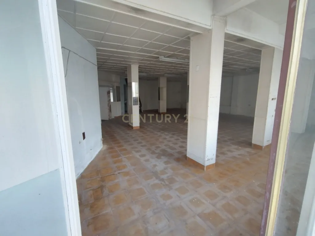 Prédio no Centro de Sacavém : Oportunidade de Investimento - Image 24