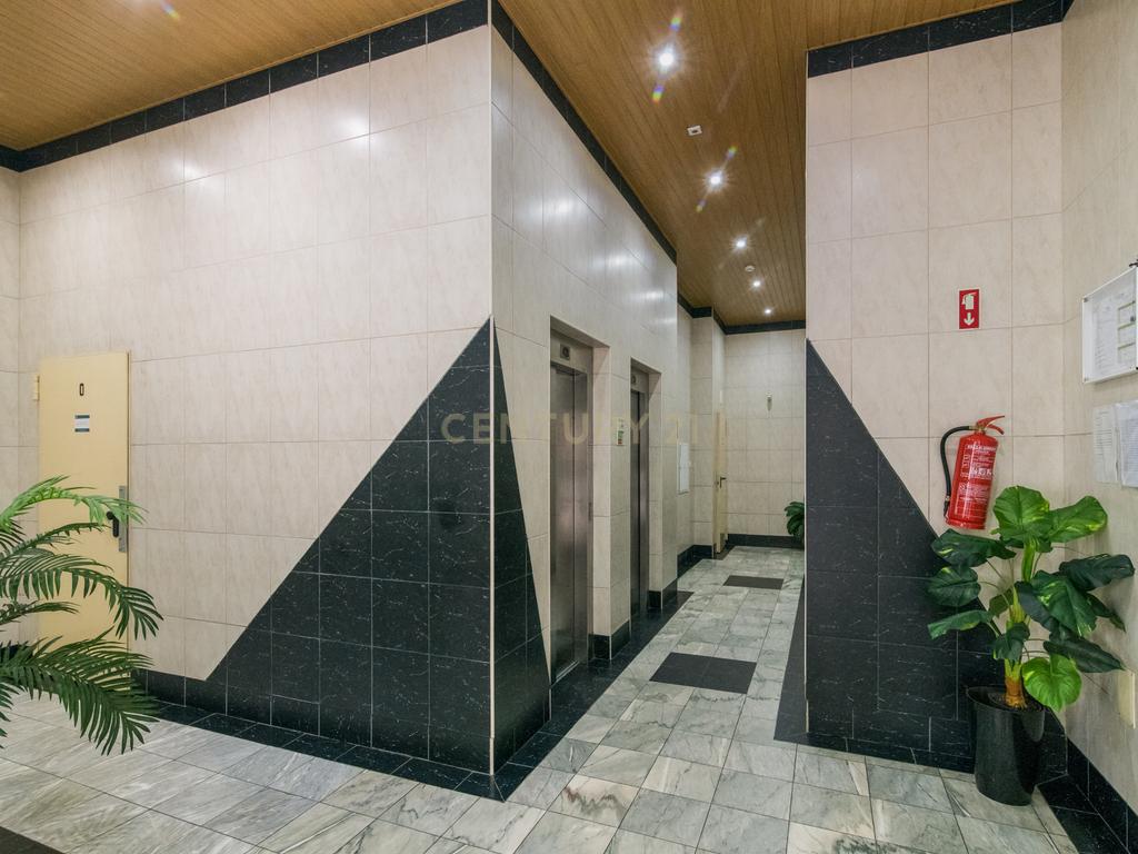 Apartamento T3 Totalmente Renovado – Colinas do Cruzeiro, Odivelas - Image 26