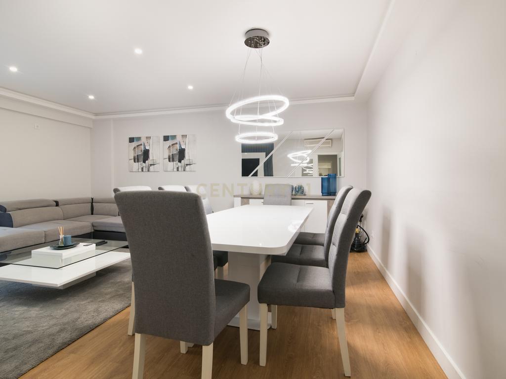Apartamento T3 Totalmente Renovado – Colinas do Cruzeiro, Odivelas - Image 4