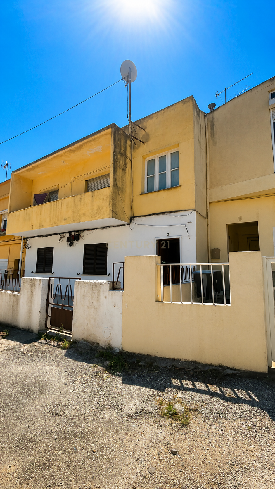 Fotografia 2 de Prédio com 2 Apartamentos T3 – Excelente oportunidade de investimento