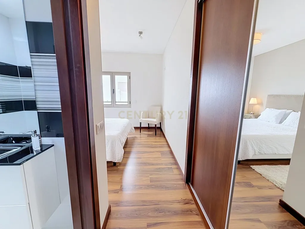 Apartamento T2 em Nazaré, Leiria - Perto da Praia e Comércio - Image 25