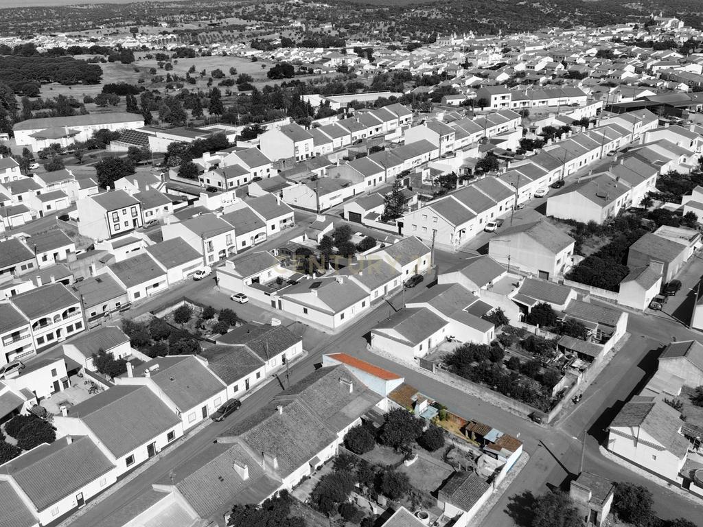 Moradia T1 com Quintal – Alcáçovas - Image 28