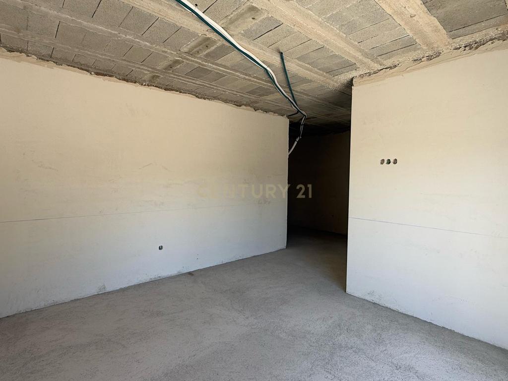 Moradia Geminada Chave na Mão – Fase Final de Construção! - Image 23