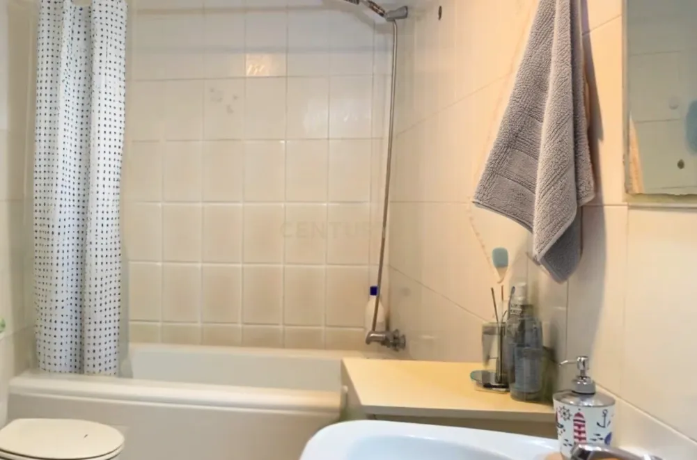 Apartamento Moderno em Álora, Málaga com Garagem e Varanda - Image 20